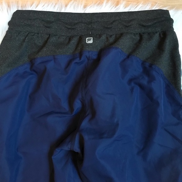 Fabletics - Picture 5 of 6